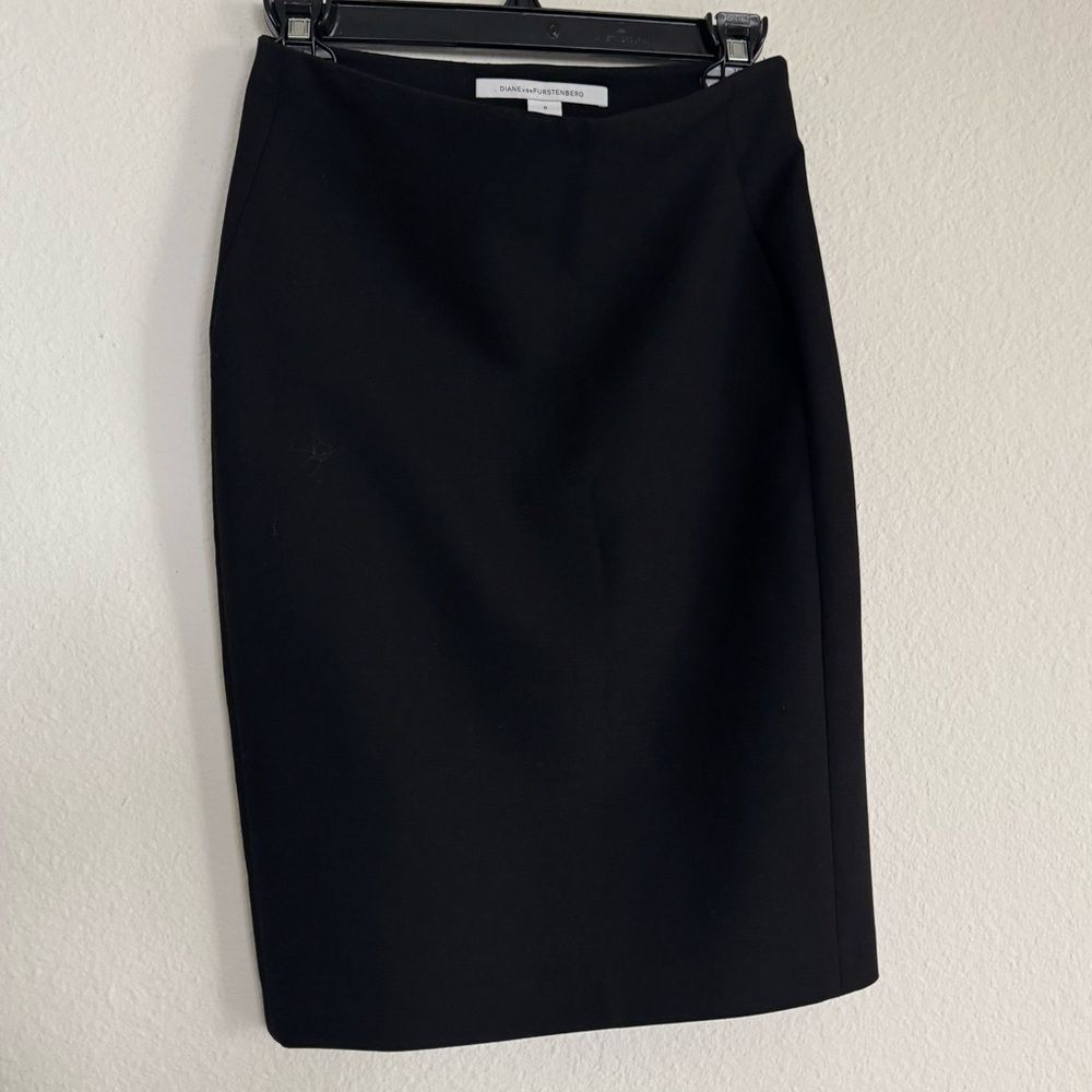 Diane Von Furstenberg Skirt Size 0 Authentic Black Stretch Pencil Knee Length - Picture 13 of 16